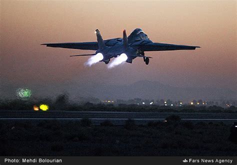 The Aviationist Top Gun Reloaded F 14 Tomcats Take Off For Night