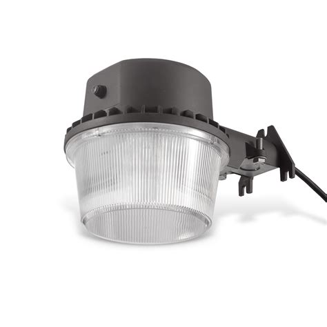 Ledpax Led Dusk To Dawn Barn Light Outdoor Flood Light With Photocell