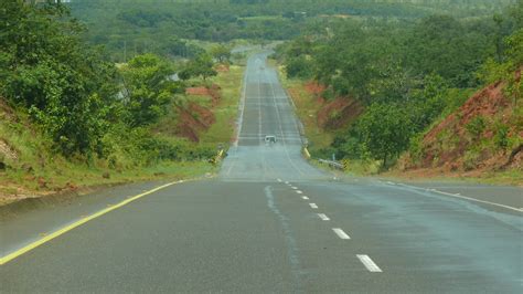 Autopista Entre Puerto Ordaz Y Ciudad Bolivar Estado Bolivar