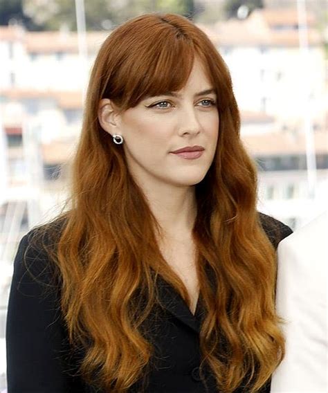 Riley Keough S Best Hairstyles And Haircuts Celebrities