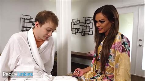 andalex jettand is surprised to see that the masseuse he booked is his teacher andaila donovan