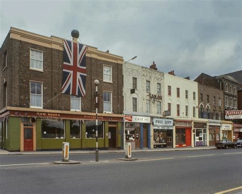 Historic Colour Photographs Of Londons East End