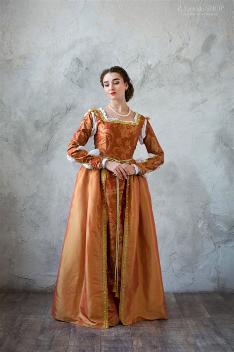 Vestido Renacentista Vestido Histórico A Finales Del Siglo Etsy
