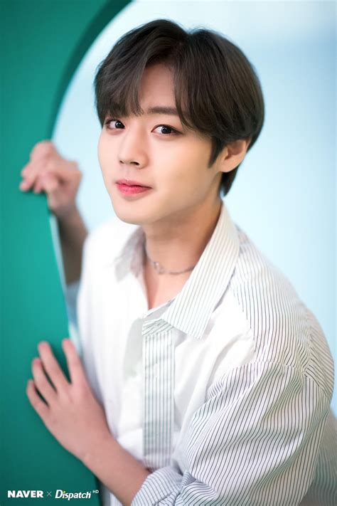 Actor park ji hoon has passed away at the age of 32 due to stomach cancer. Park Jihoon - Wanna One 'Spring Breeze' Making MV # ...