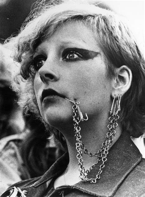 Billy News 26 Pictures That Show Just How Hardcore 70s Punk Really Was
