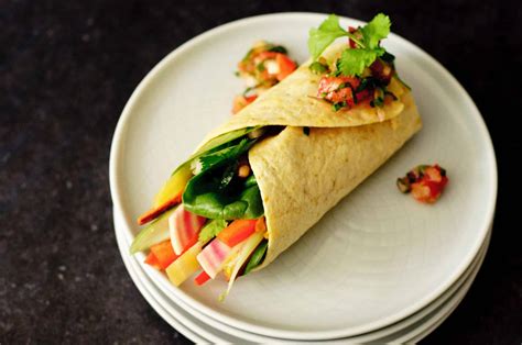 Wrap Met Hummus Rauwkost Salsa It S Not About Cooking