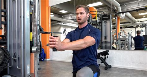 Schnelligkeit und beweglichkeit spielen ebenfalls eine große rolle. Eishockey Krafttraining » Power & Fitness Center ...