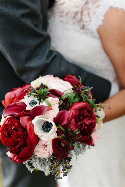 Red And White Wedding Bouquets