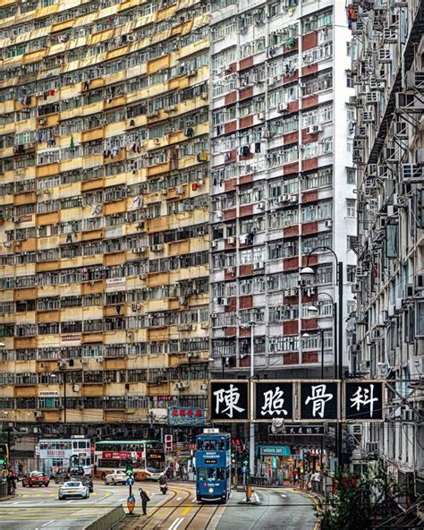 Living In Hong Kong Makes You Feel Smol Rurbanhell