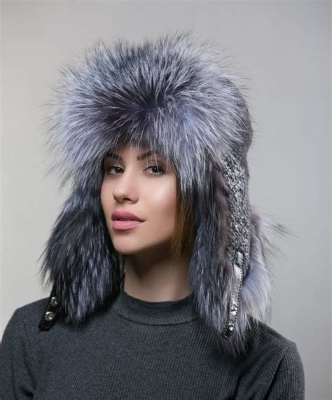 Pin στον πίνακα Haute Acorn Fur Hats Collection