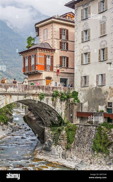 Chiavenna Hi Res Stock Photography And Images Alamy