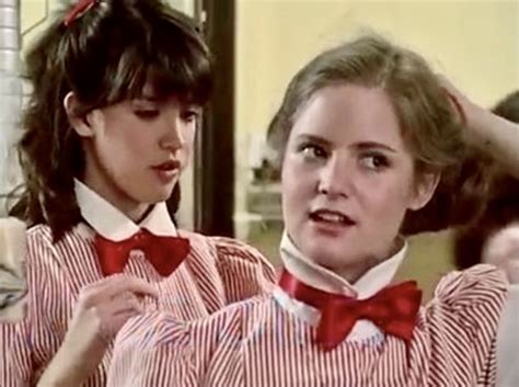 Jennifer Jason Leigh Phoebe Cates In Fast Times At Ridgemont High