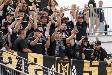 LAFC supporters allege tickets to LA Galaxy game canceled en masse on