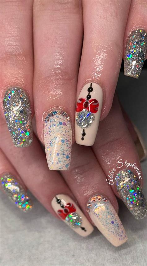 This easy, twisted bun from lulu's is also a great staple for the holiday season. 40+ Amazing Stylish Christmas Nails Design and Decoration ...