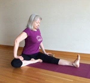 Strengthen Your Abdominals In Seated Forward Bends Five Minute Yoga