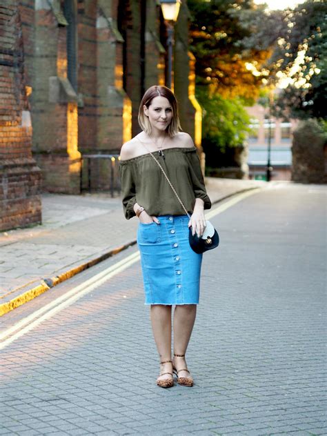 Khaki & denim pencil skirt - Outfit Post - Bang on Style