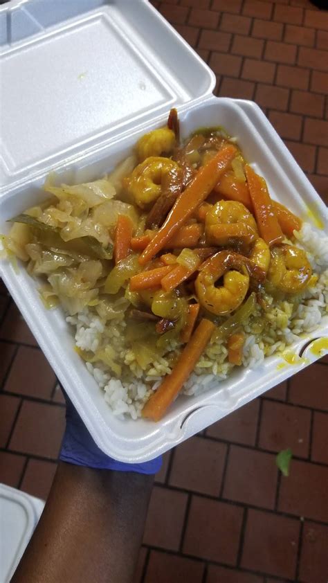 Royal Maroon Caribbean Carryout Restaurant W Belvedere Ave Baltimore MD USA