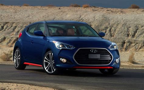 That's rather small for a hatchback. 2016 Hyundai Veloster revealed, SR Turbo gets dual-clutch ...