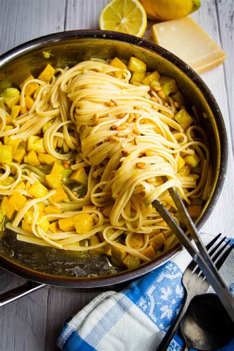 Lazy Summer Pasta With Yellow Zucchini So Easy