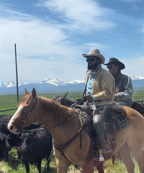 Bunkhouse Boys On The Road In 2022 Yellowstone Tv Series Animals
