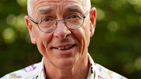 Dr Karl Talks Sex Lies And Teabags In ‘sexy Science Book Daily