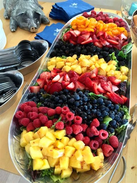 Buffet Bar Ideas Mixed Greens Salad With Fresh Fruit Catering By