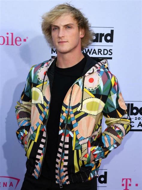 Paul made comedy sketches on vine with other popular viners, amassing millions of followers. Logan Paul, youtuber travolto dalle polemiche per un video ...
