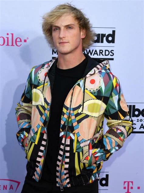 As well as posting on his own youtube channel. Logan Paul, youtuber travolto dalle polemiche per un video ...