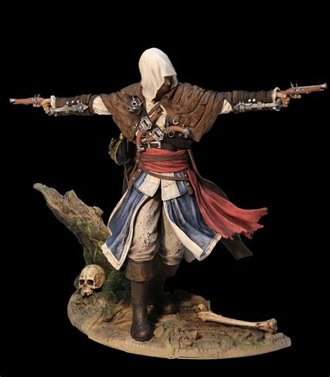 éditions collector et une figurine pour Assassin s Creed IV Black