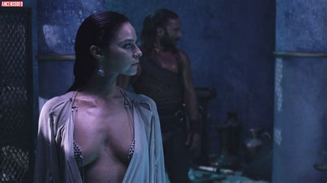 Naked Katy Louise Saunders In The Scorpion King Book Of Souls