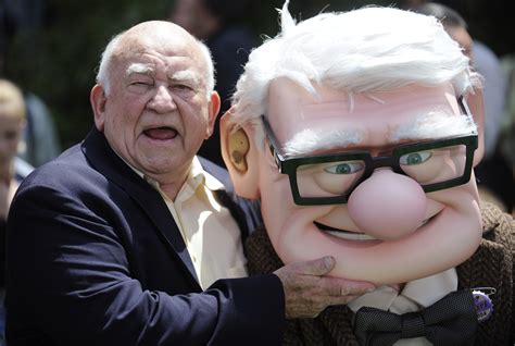 Ed Asner Star Of The Mary Tyler Moore Show Pixars Up And Elf Dies At 91 The Us Sun