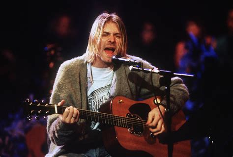 Kurt Cobains „mtv Unplugged“ Gitarre Wird Für Rekordpreis Versteigert