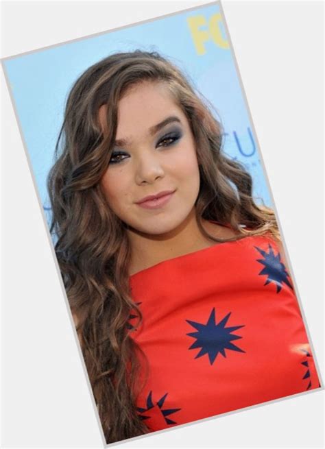Hailee Steinfeld Official Site For Woman Crush Wednesday