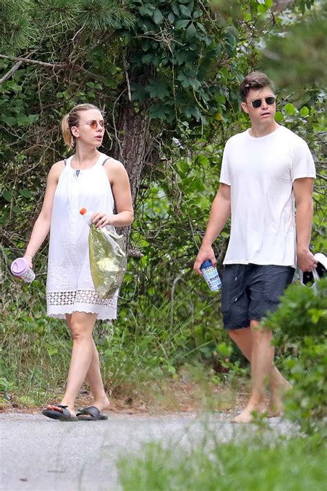 Scarlett Johansson And Colin Jost Stepped Out For A Beach Stroll In The Hamptons New York 1408194