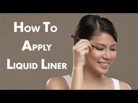 How to apply eyeliner over 40: How to apply liquid eyeliner: Applying liquid eyeliner to the top lid - YouTube