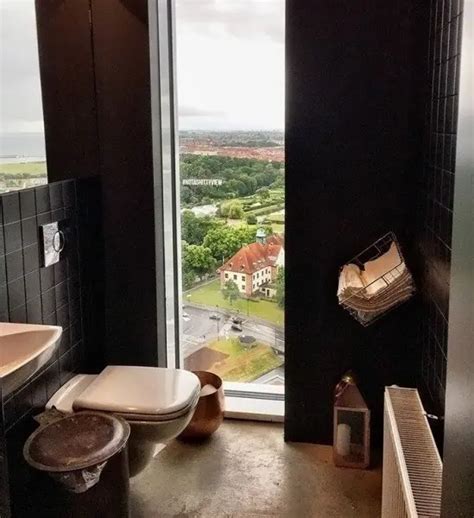 13 Toilets With The Most Incredible Views That Youll Want To Try Out