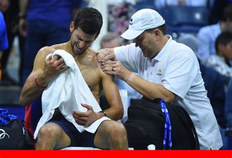 Djokovic Injury / Novak Djokovic injury: The one 'nice thing' about