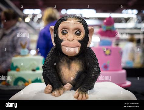 Birmingham Uk 5th November 2017 A Chimpanzee Inspired Cake At Cake International At The Nec