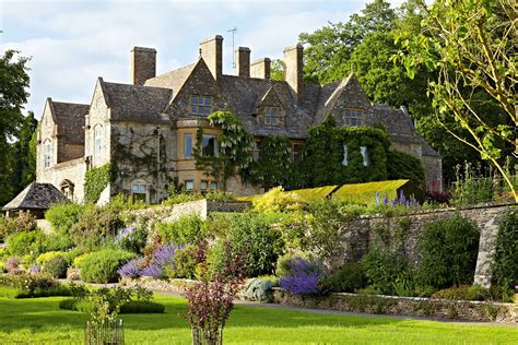 The Most Beautiful Gardens In The Cotswolds Cn Traveller