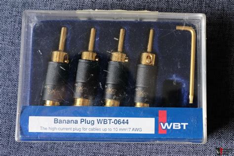 Wbt 0644 Locking Banana Set For Sale Canuck Audio Mart