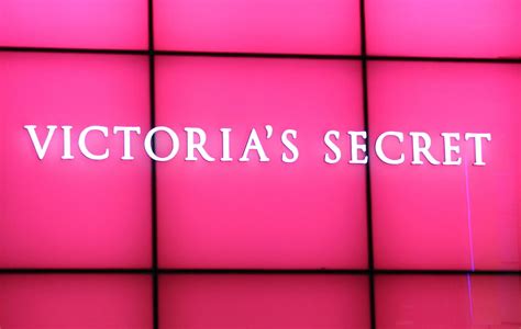 Woman Accused Of Stealing Over 2k Of Victorias Secret Lingerie