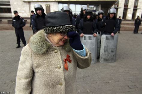 Pro Russia Thug Tackled By Granny In Ukraine As Un Peace Envoy Is