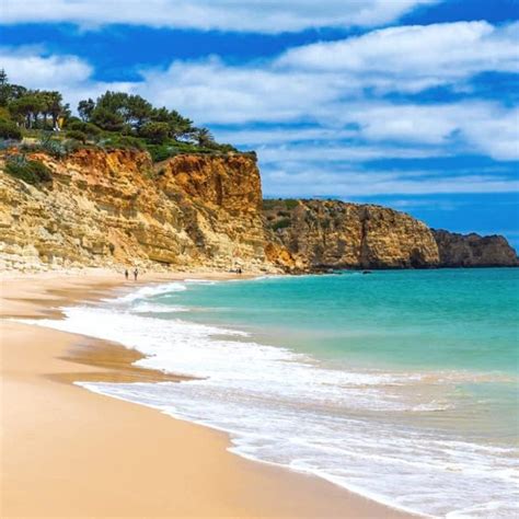 8 Of The Most Beautiful And Best Beaches In Lagos Portugal To Explore