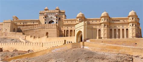Book Car Rental In Jaipur With Maharana Cabs Pick Up And Drop Off