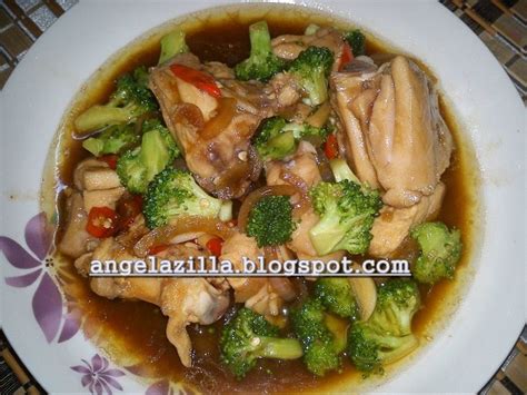 ** ayam boleh juga digoreng dahulu dan masuk bersama karot dan bawang besar. When The Story Begins.....: AYAM MASAK SOS TIRAM