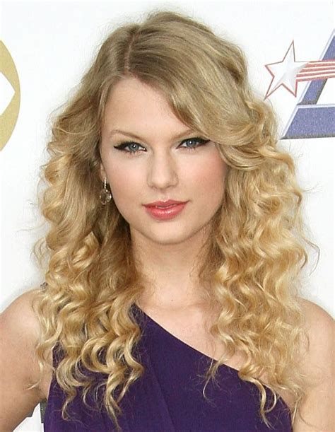 10 Celebrity Curly Hairstyles And The Products You Need To