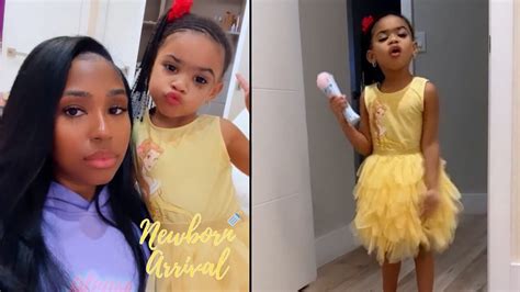 Yung Miamis Daughter Summer Sings And Does Makeup During Mommy Duty 🎤