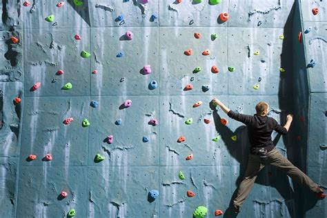 An Interactive Wall Climbing Course Has Been Introduced In Thane To