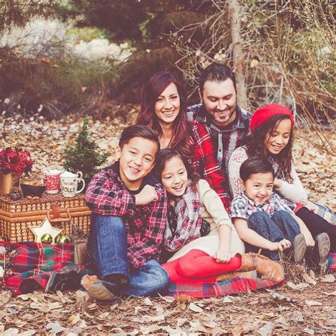 Download and use 100,000+ christmas tree stock photos for free. Photography by Lydia family pictures Christmas picnic ...