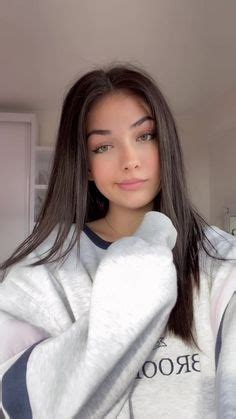 Andreea bostanica lyrics with translations: Andreea Bostanica's Instagram photo: "1🤍2🤍sau 3🤍? Photo by ...